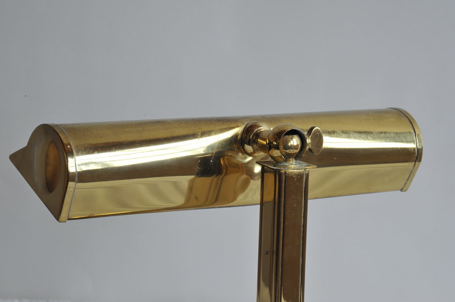 a good quality vintage brass desk lamp