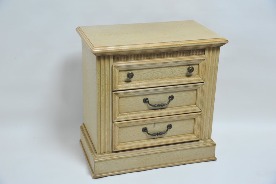 a pair of vintage three drawer painted chests of drawers by lexington