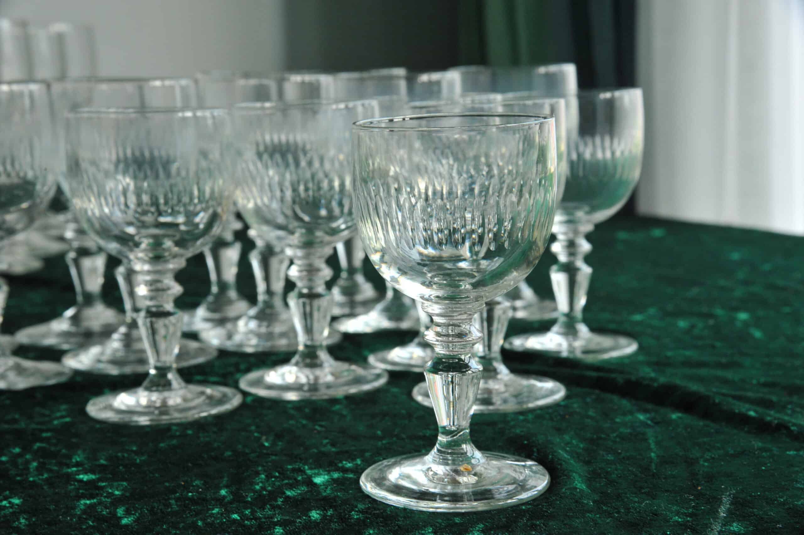 set of vintage french port/liqueur glasses