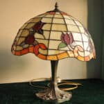 lovely large vintage tiffany style glass table lamp