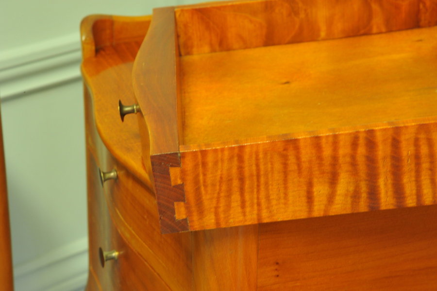 a lovely pair of mid c french satinwood bedside tables