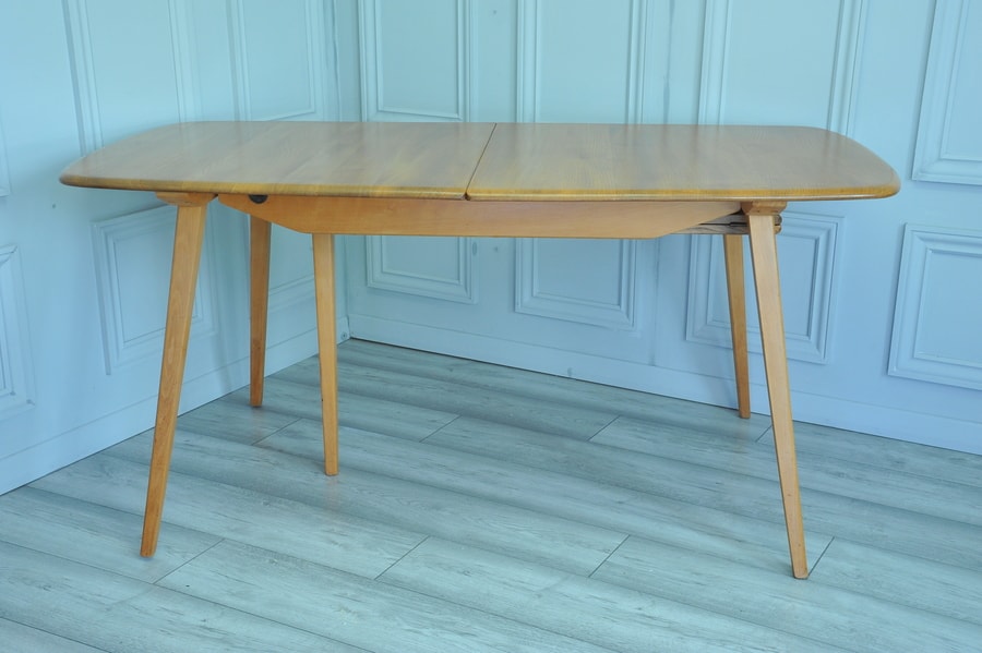 the vintage ercol grand windsor extending dining table