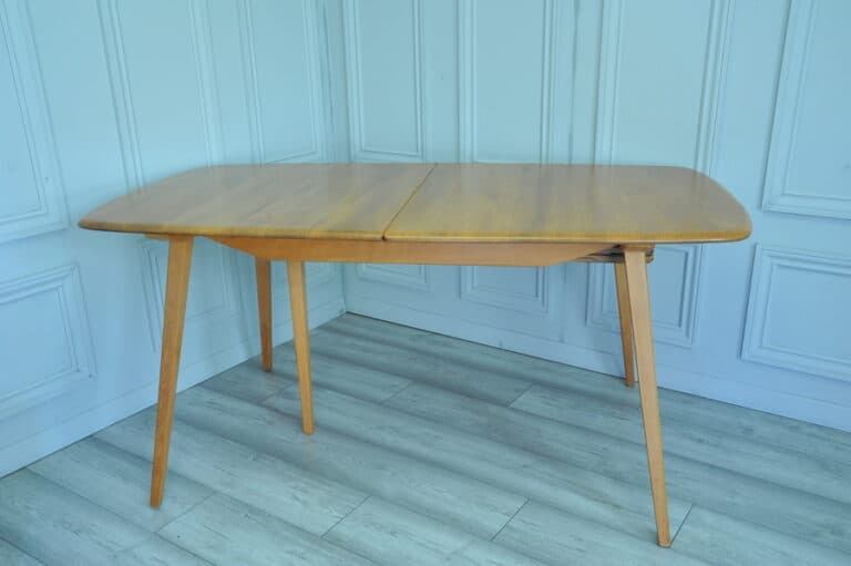 The Vintage Ercol Grand Windsor 444 Extending Dining Table Village