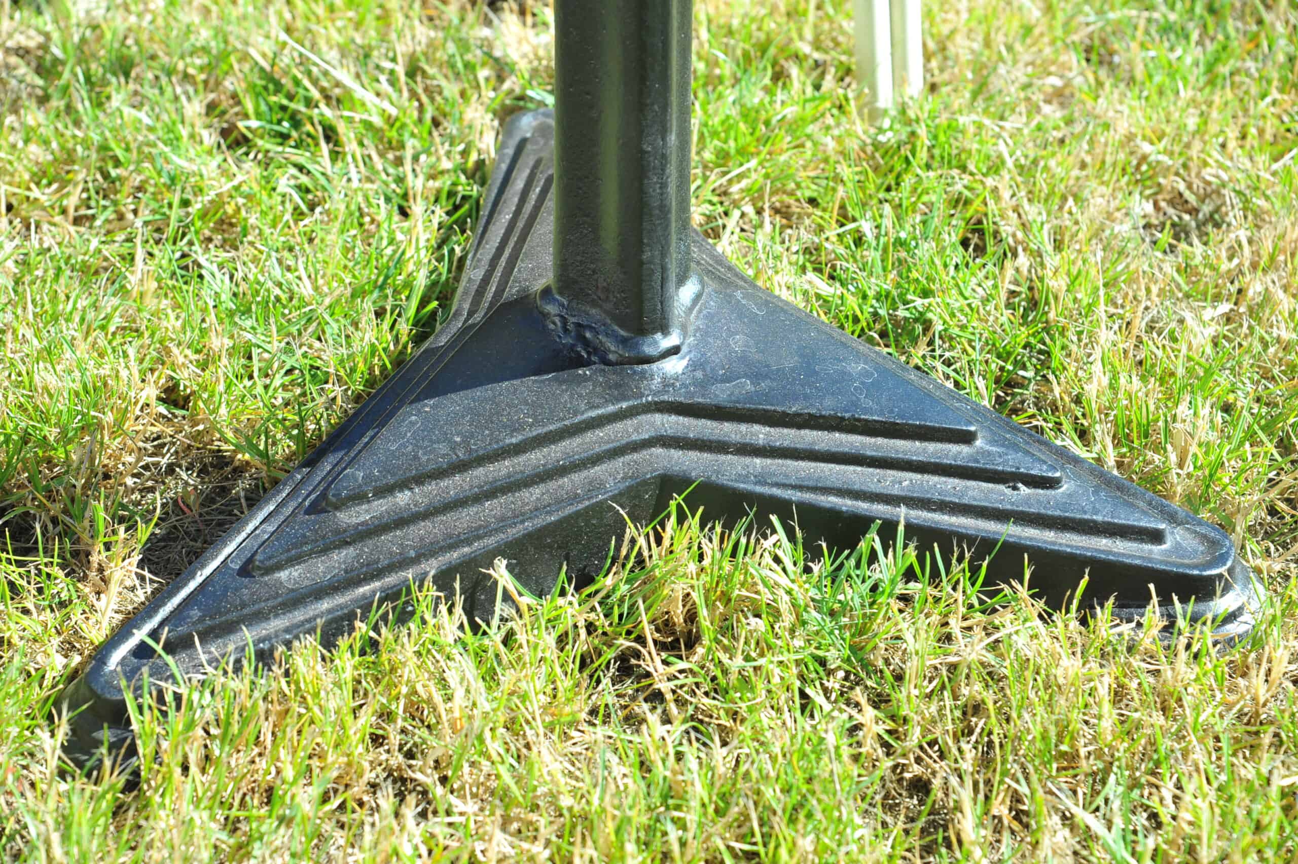 a vintage french cast iron road sign bistro café table