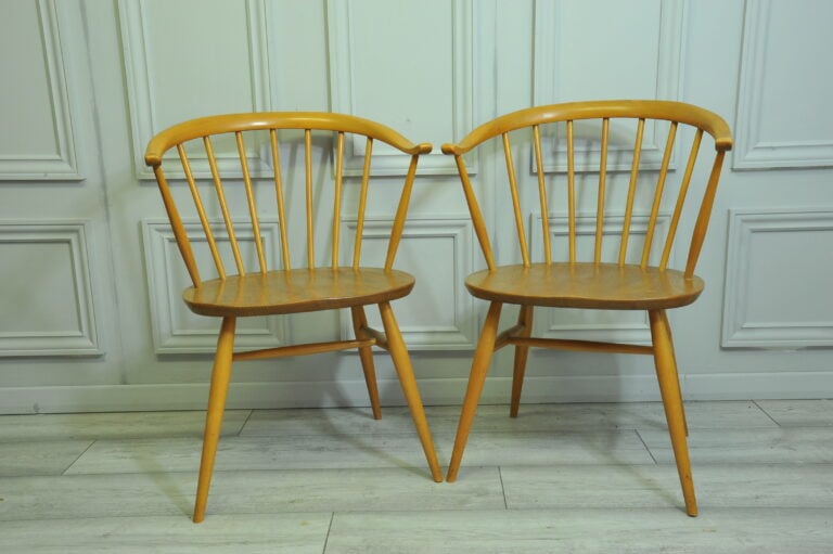 vintage ercol pair of model 449a windsor bowtop armchairs