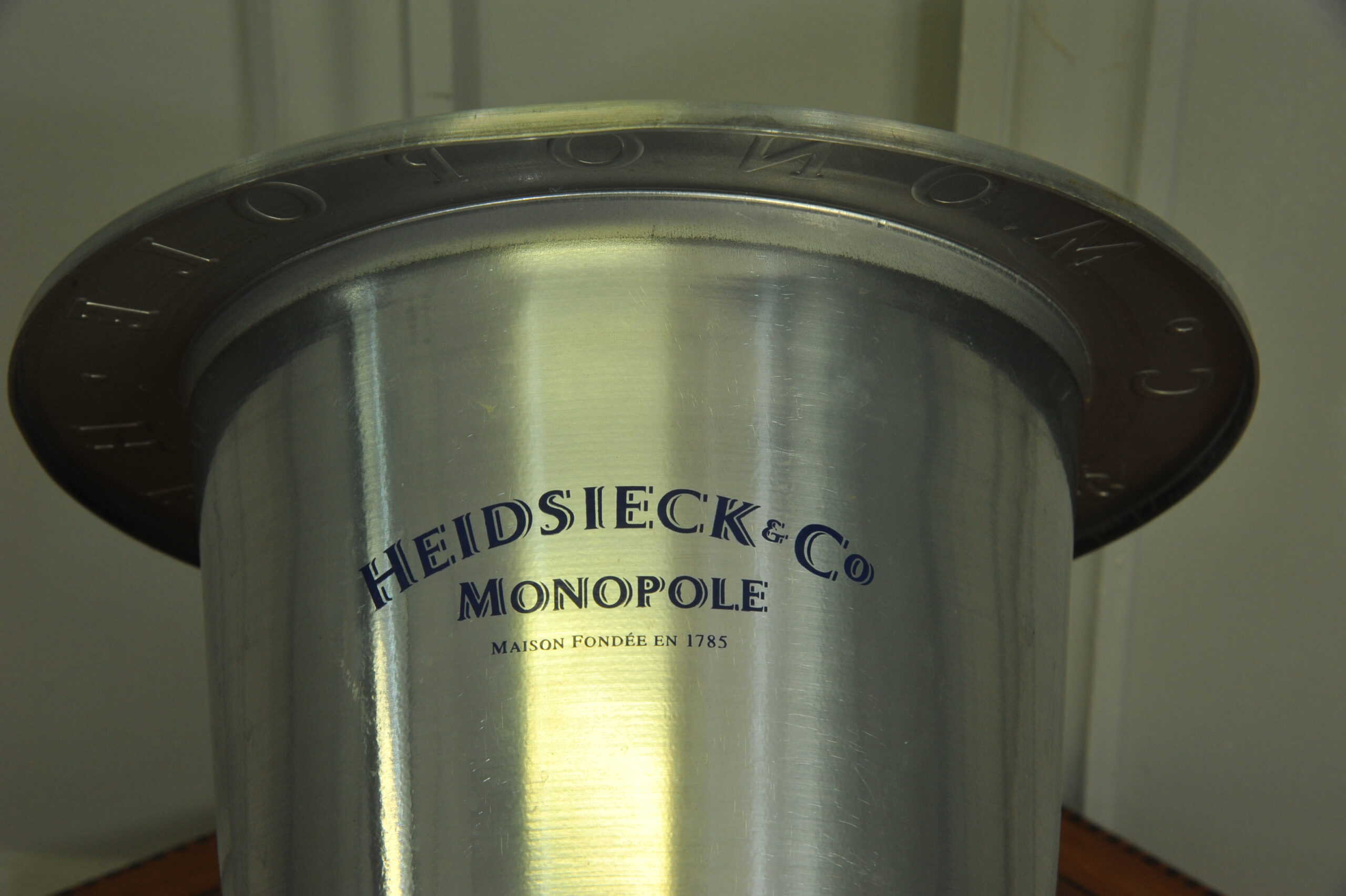 a good vintage piper heidsieck champagne ice bucket