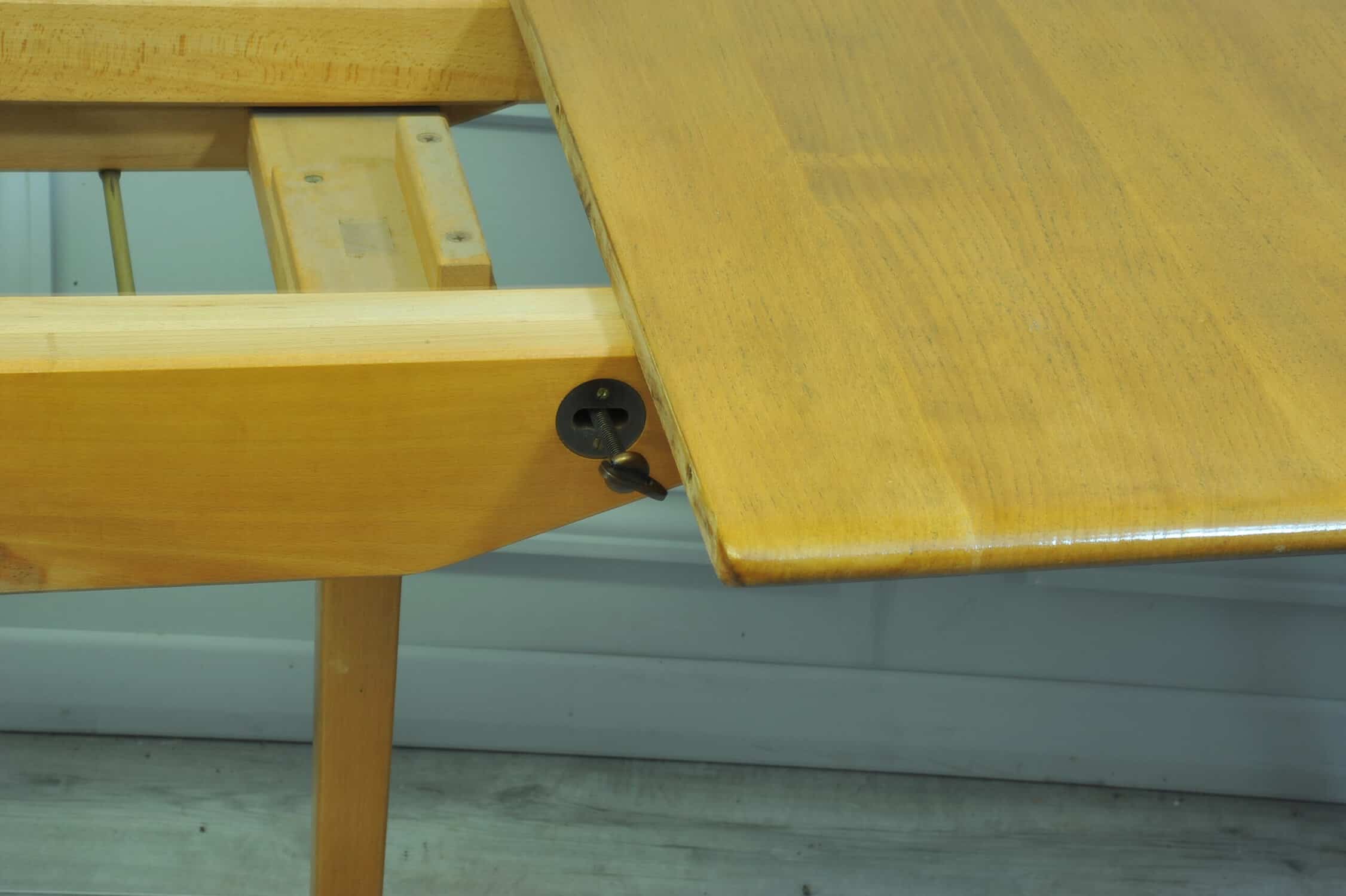 the vintage ercol blonde grand windsor 444 extending dining table