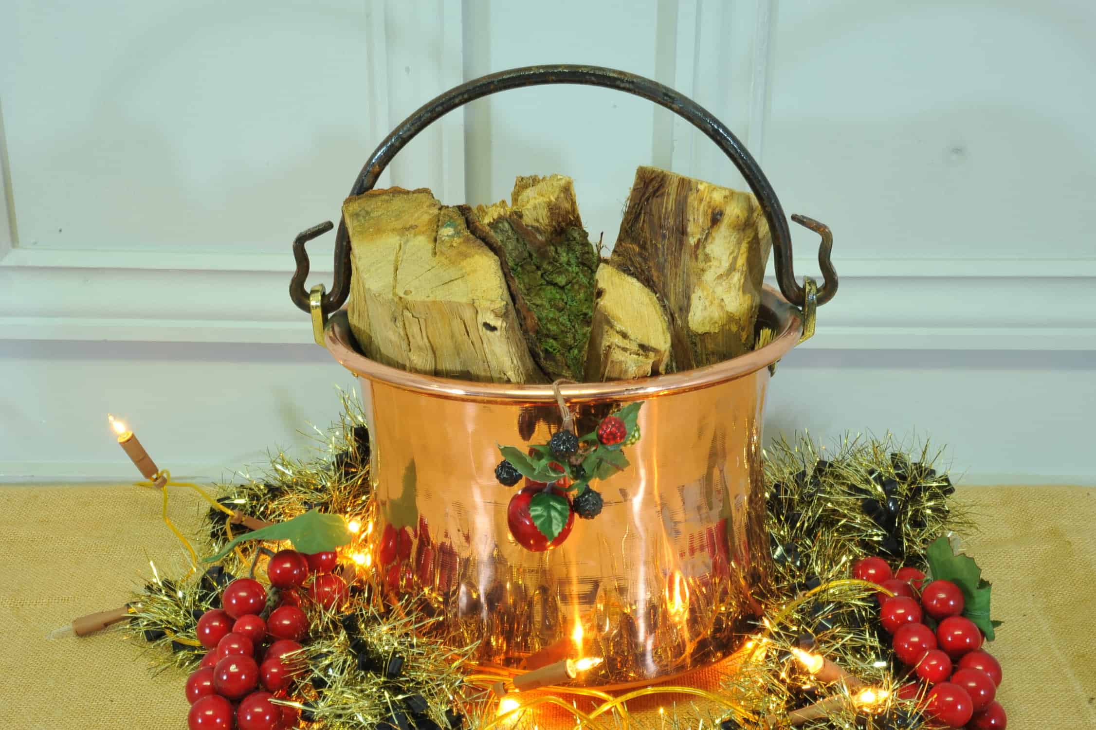 a lovely heavy antique french copper cauldron