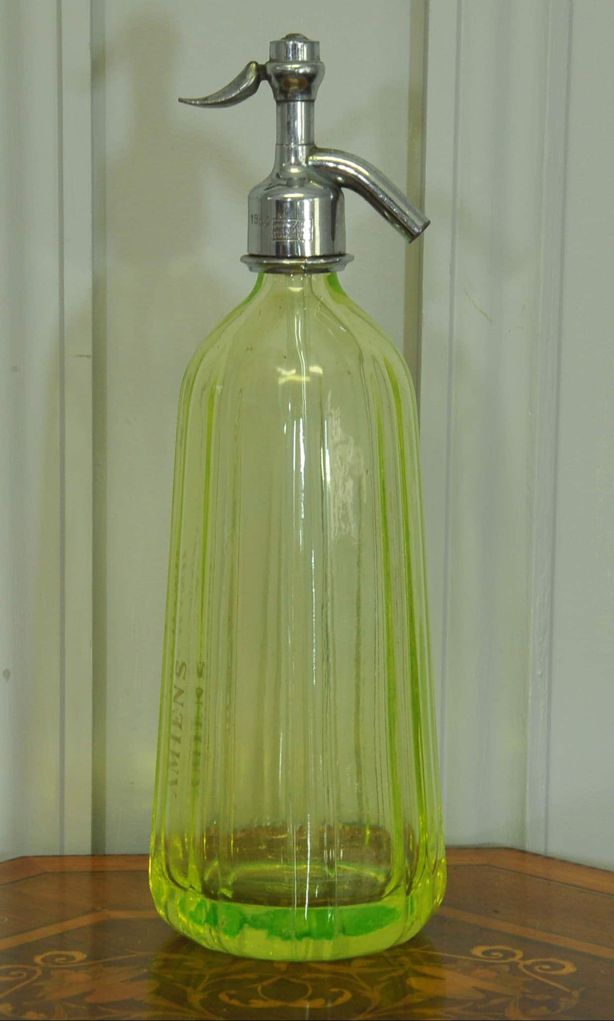 vintage french yellow uranium glass soda syphon