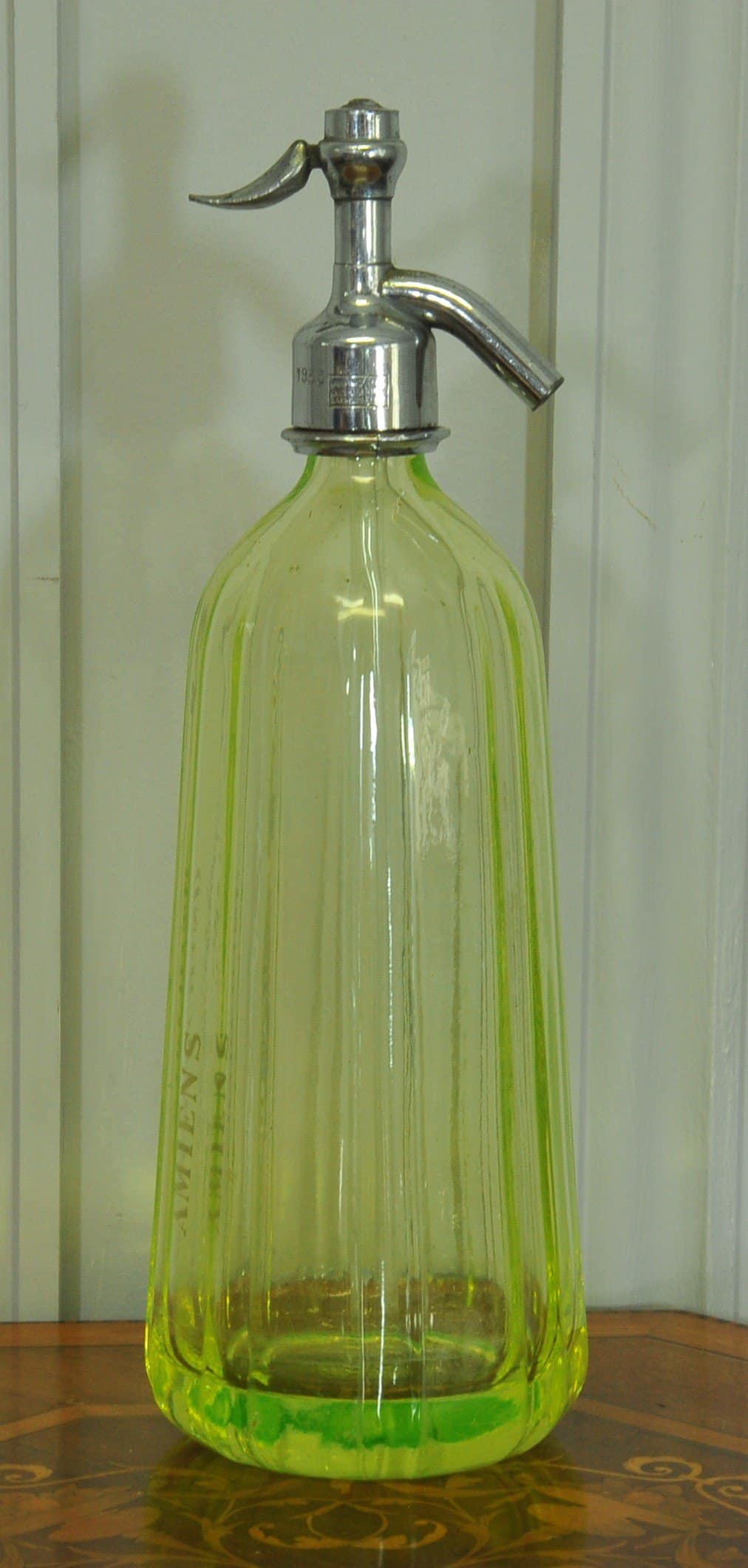 vintage french yellow uranium glass soda syphon