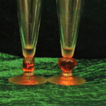 pair vintage valentine red heart stem drinking glasses romantic