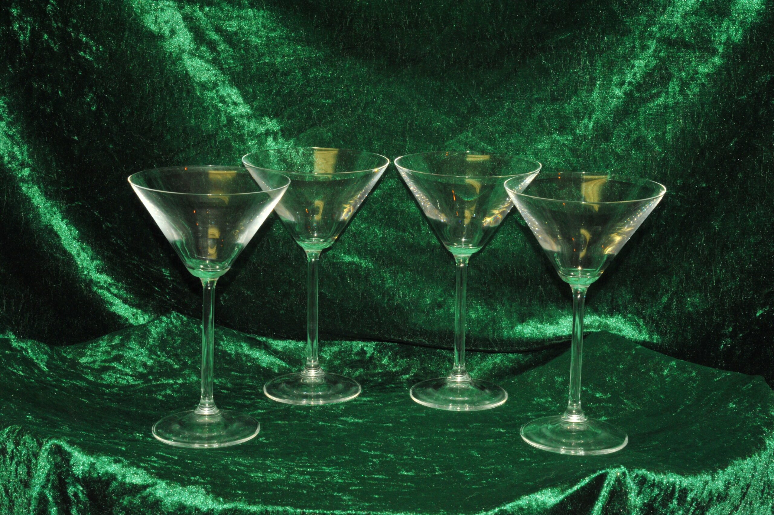 four large vintage champagne coupes glasses