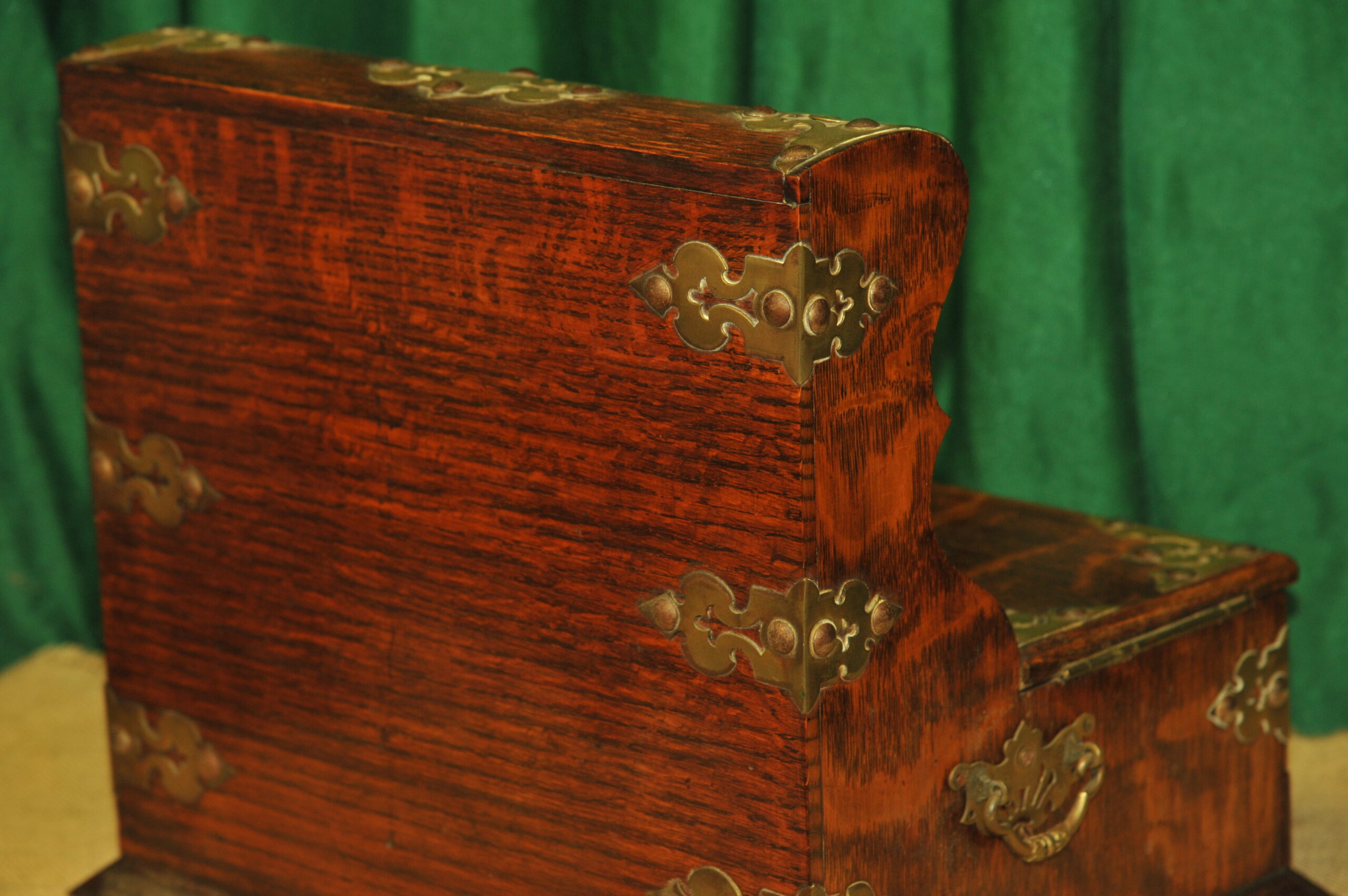 an antique oak tantalus games compendium