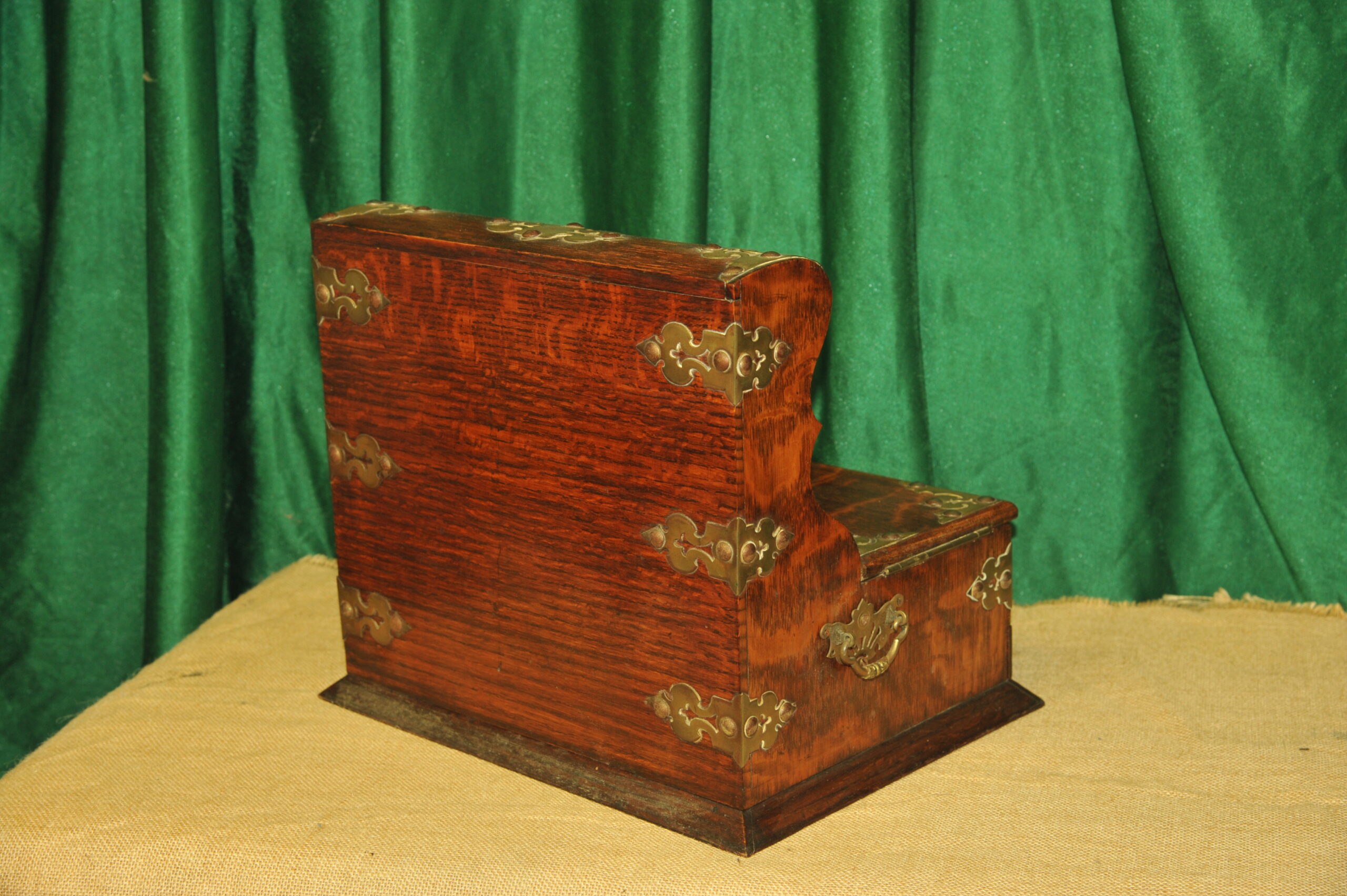 an antique oak tantalus games compendium